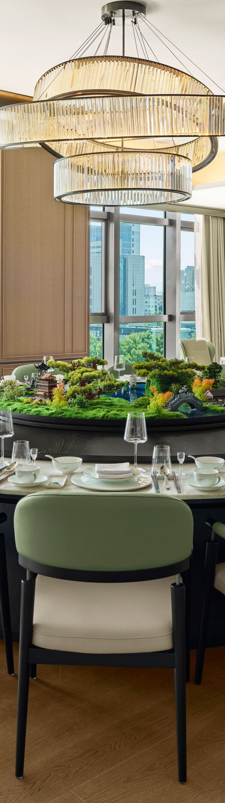 Private dining room with round table