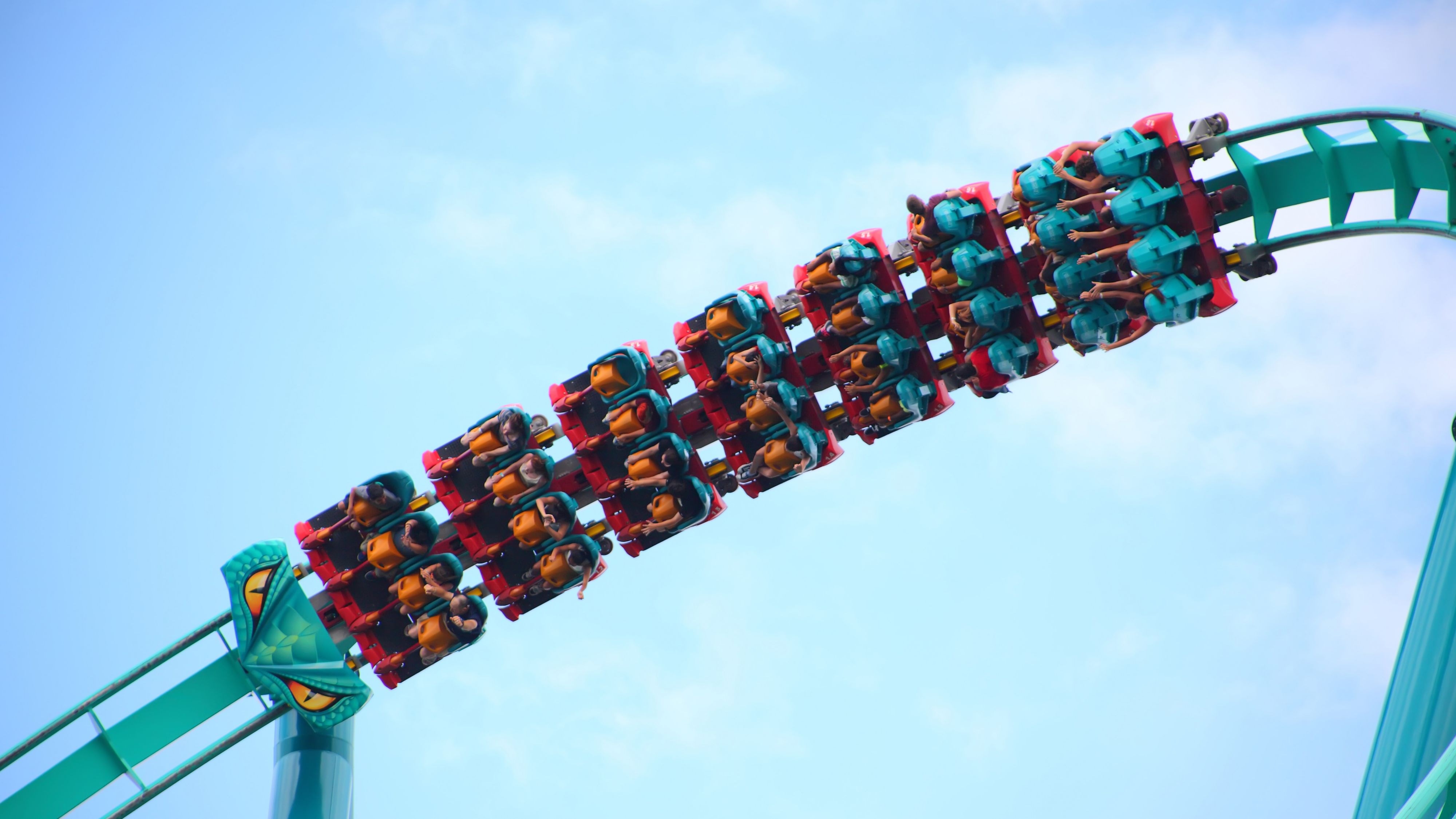 Earn 3,500 Bonus Points Near Universal Studios | Orlando, FL