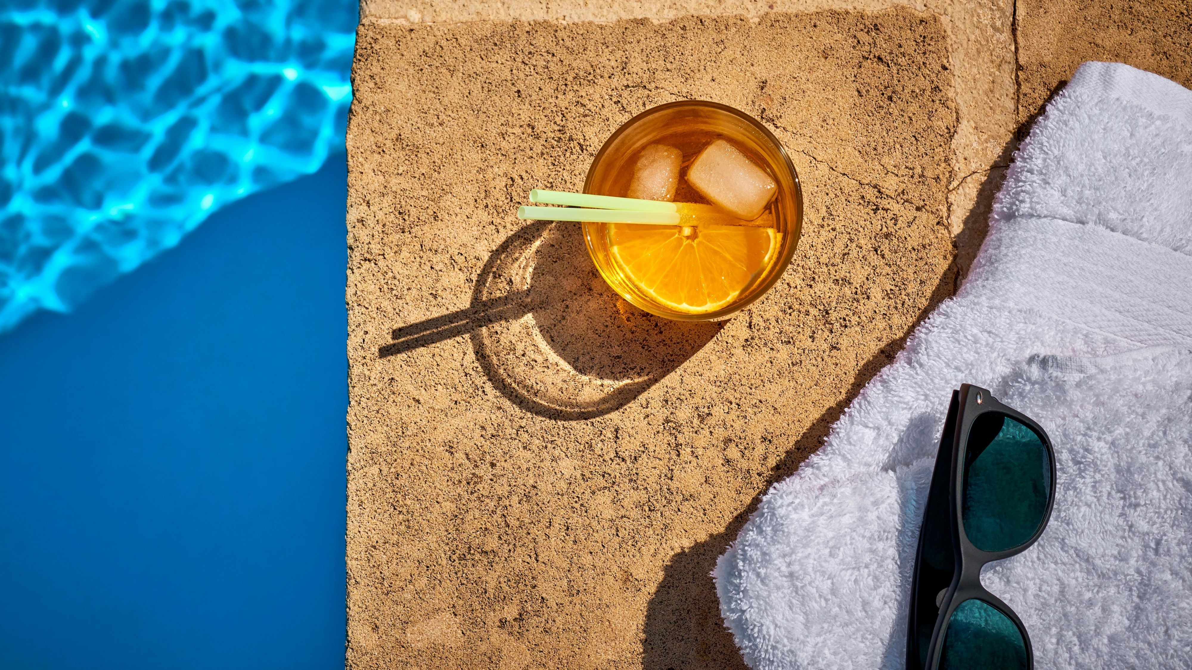 Splash. Sip. Savor.