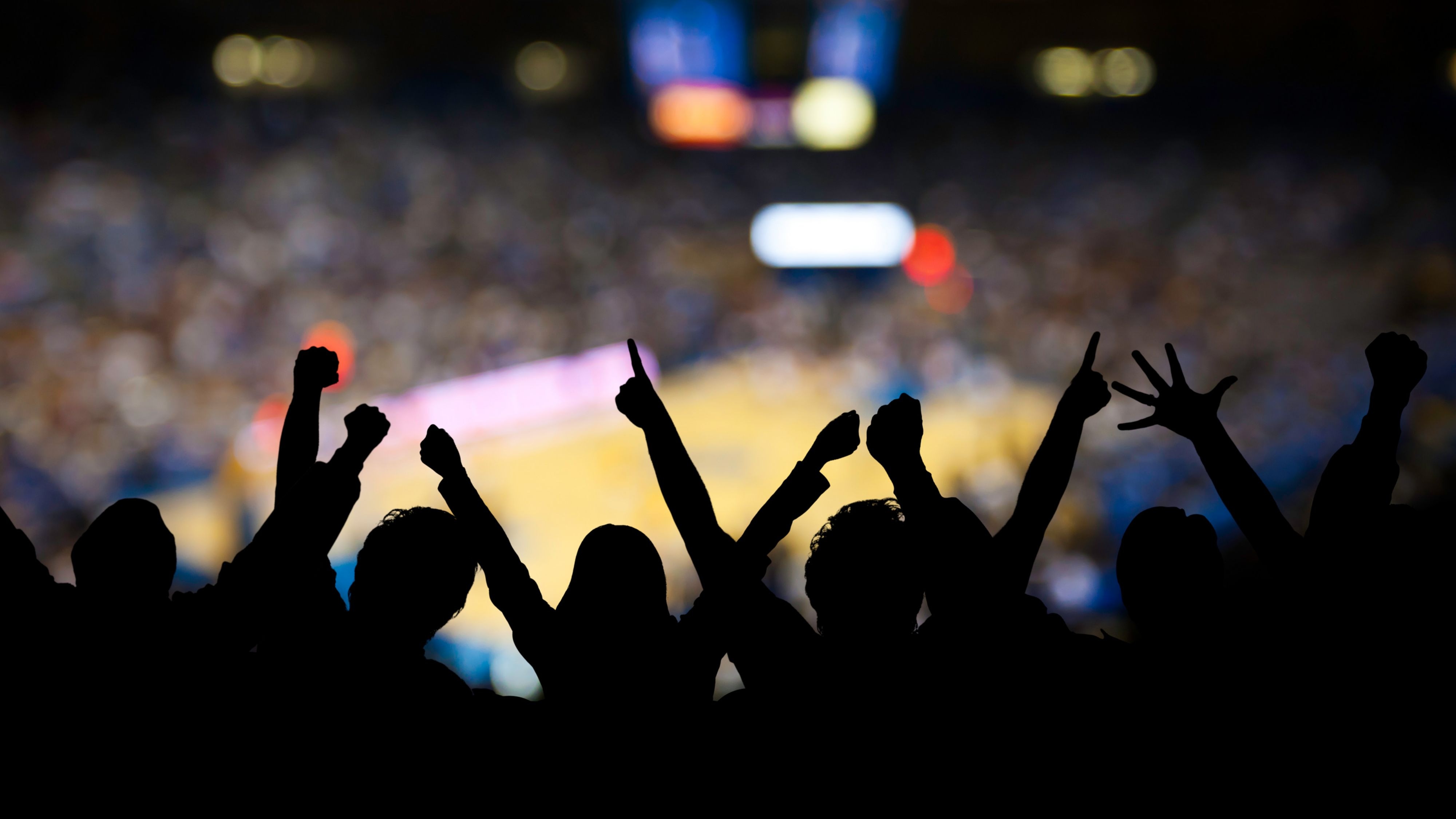 Sip, Stay, & Score! - $33 F&B Credit at 33 Taps Sports Bar