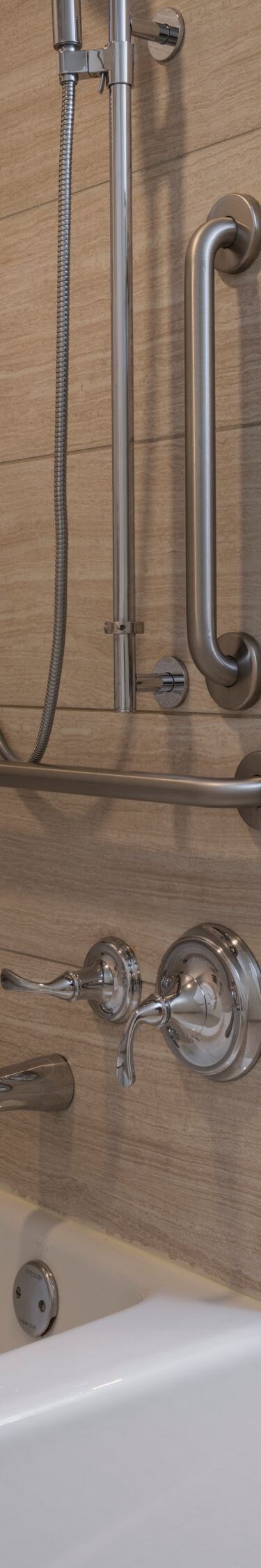 Villa Accessible Guest Bathroom with grab bars 