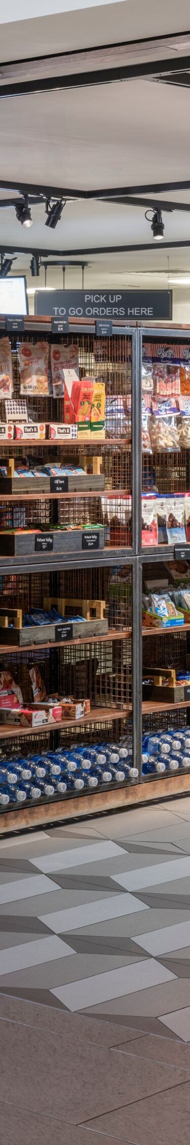 Small market with snacks, drinks, souvenirs