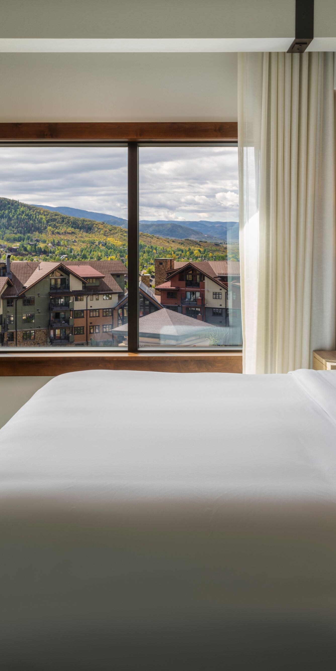King bed, TV, view of resort area