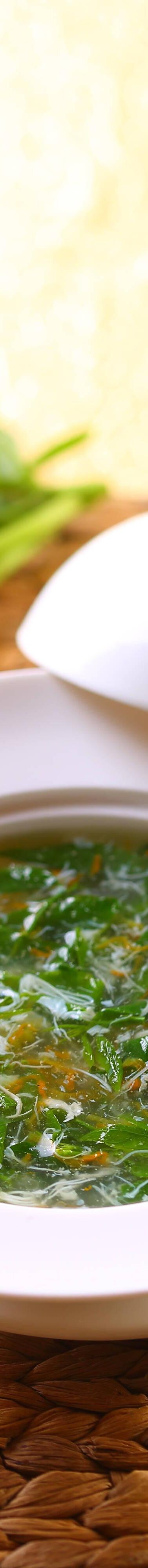 Crab Meat Soup with Wild Vegetable