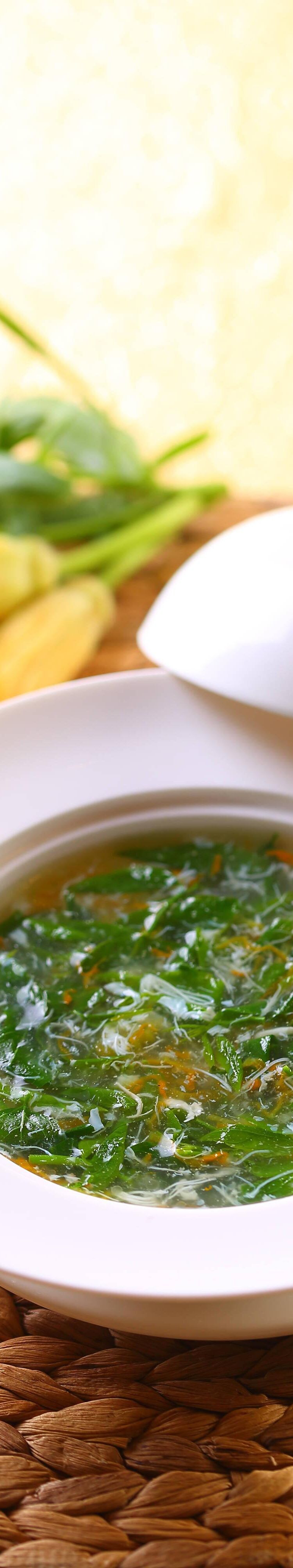 Crab Meat Soup with Wild Vegetable