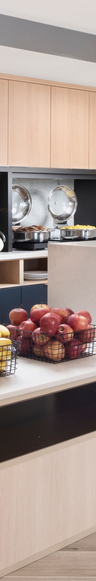 Complimentary breakfast buffet with food options