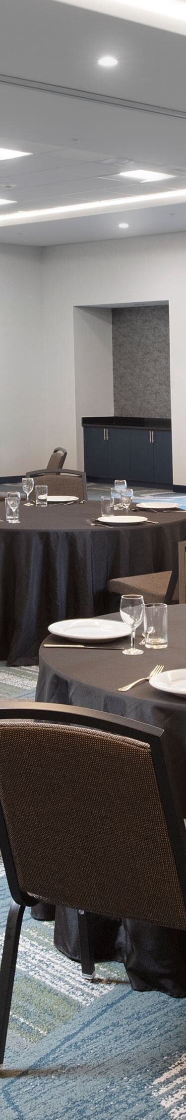 Event space with flexible setup options