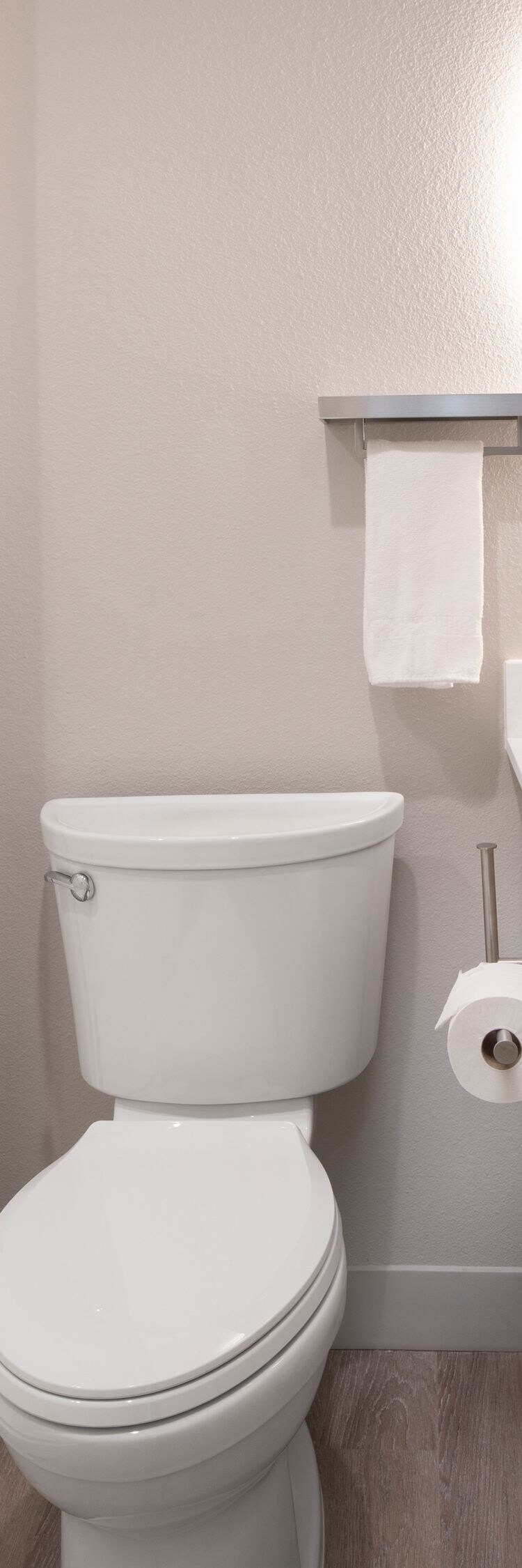 King bathroom with walk-in shower