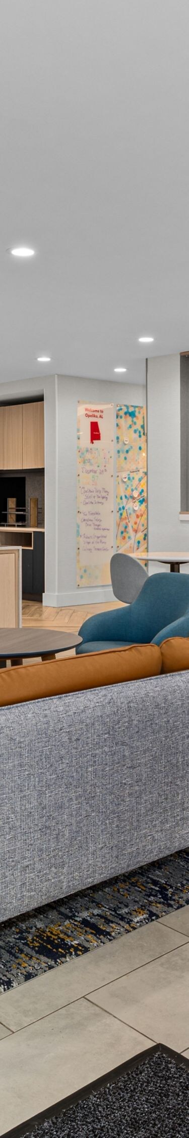 Breakfast seating area with tables and chairs