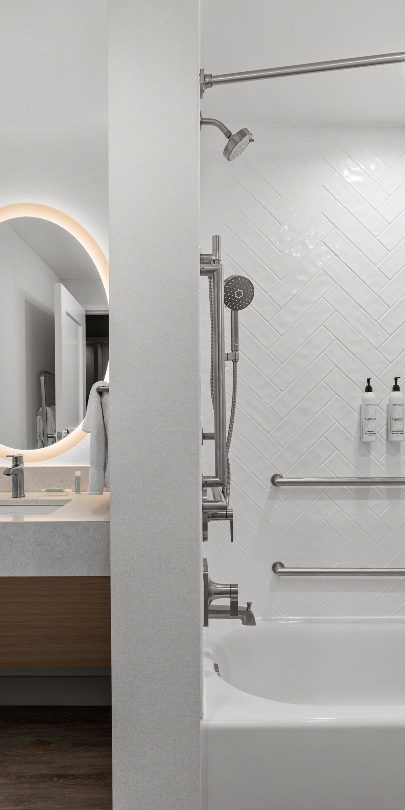 ADA‑accessible bathroom with bathtub