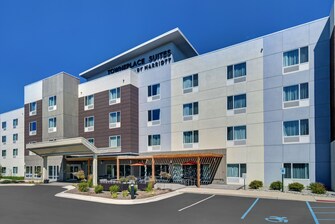 TownePlace Suites - Exterior - Day