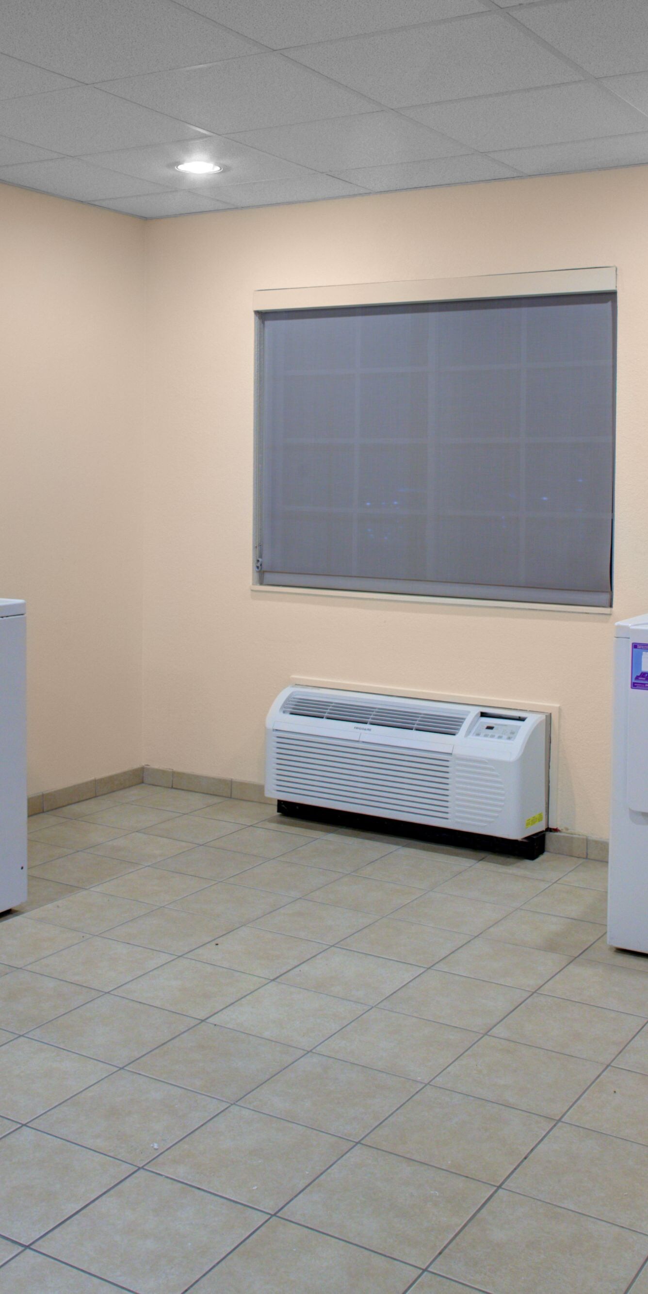  Washing machines, dryers