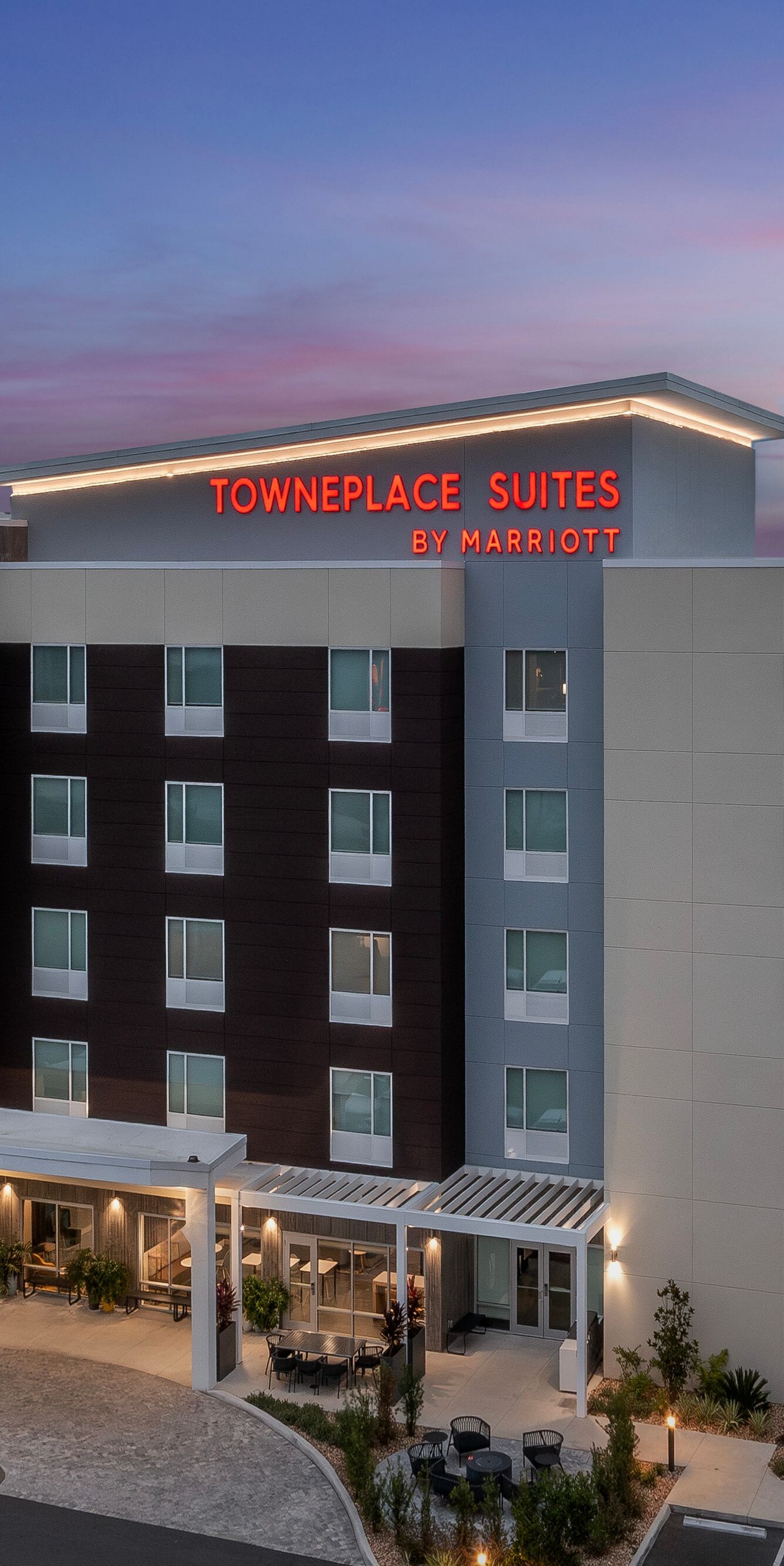 TOWNEPLACE DUSK PHOTO