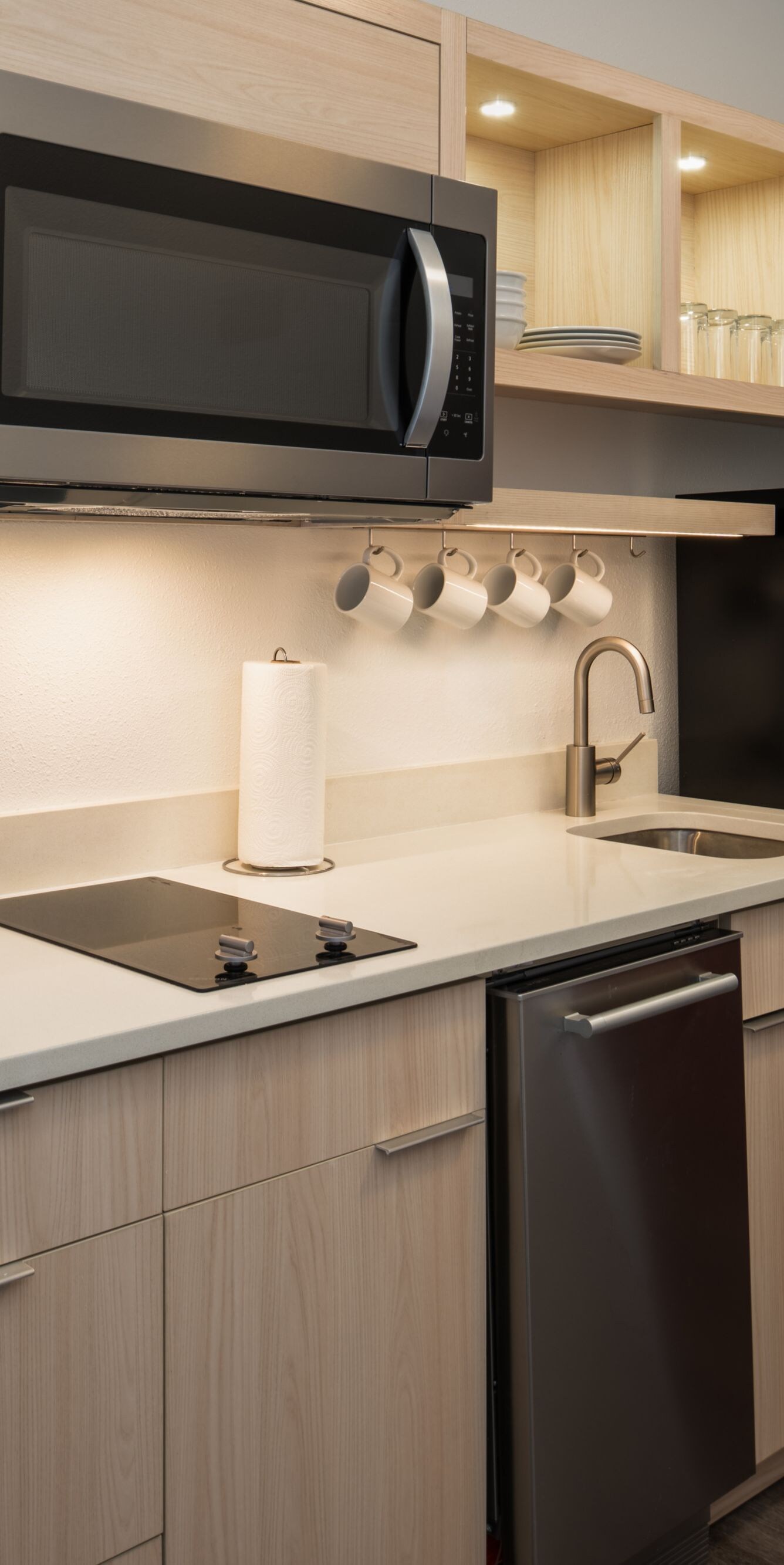 Kitchentte with dishwasher, stove & fridge