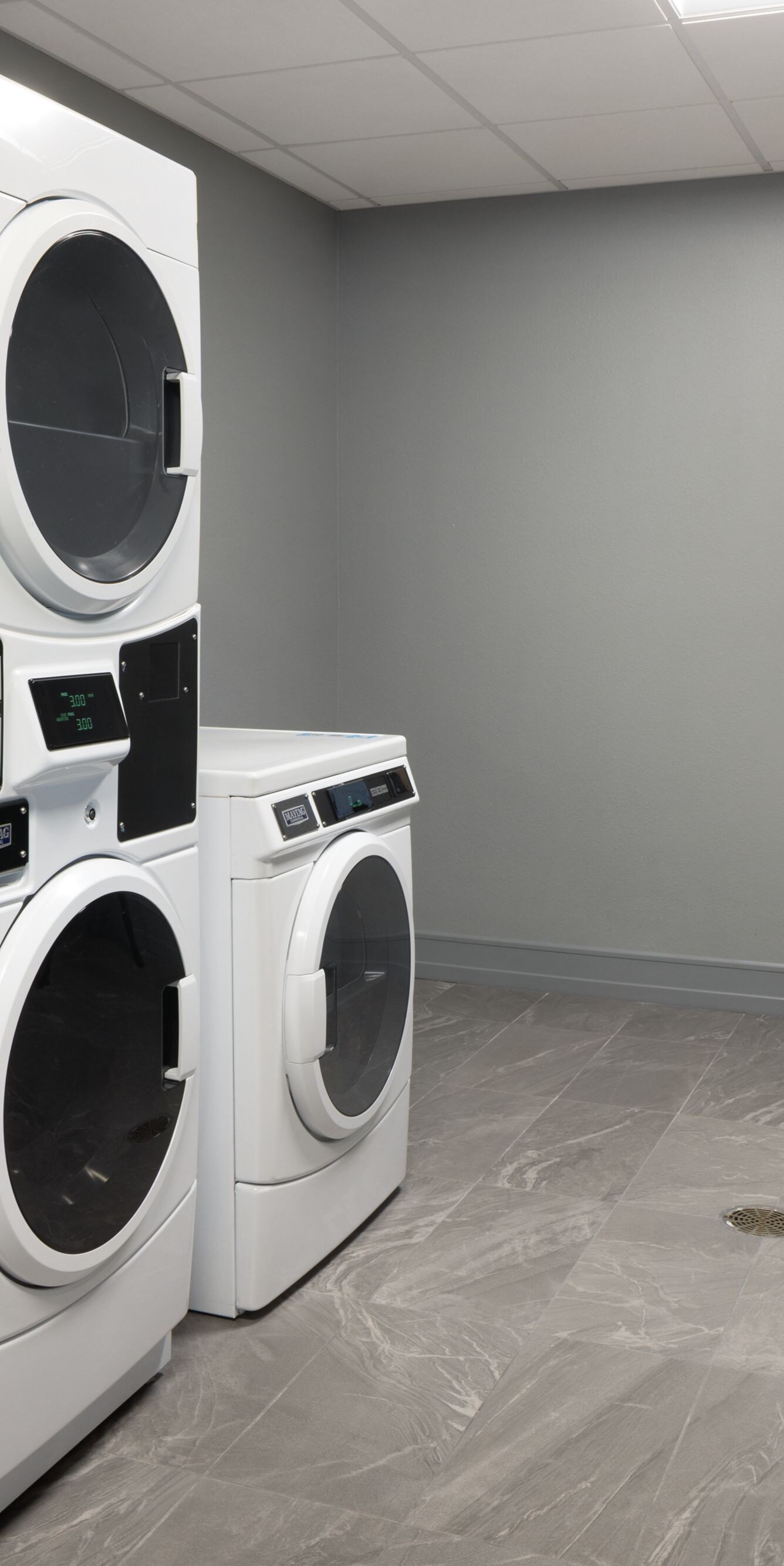 Guest Laundry Room