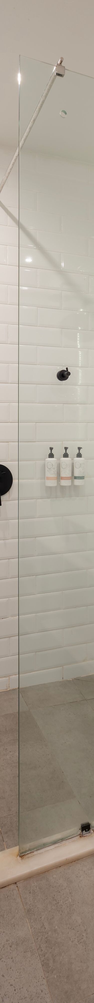 Guest Bathroom - Executive King