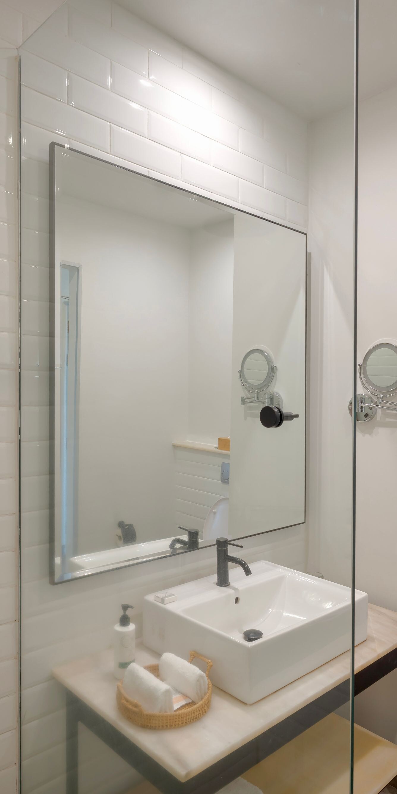 Guest Room - Vanity & Toilet 