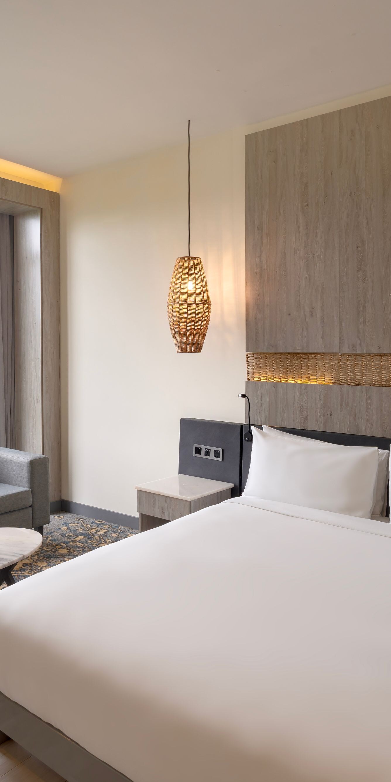 Guest Room - Deluxe King