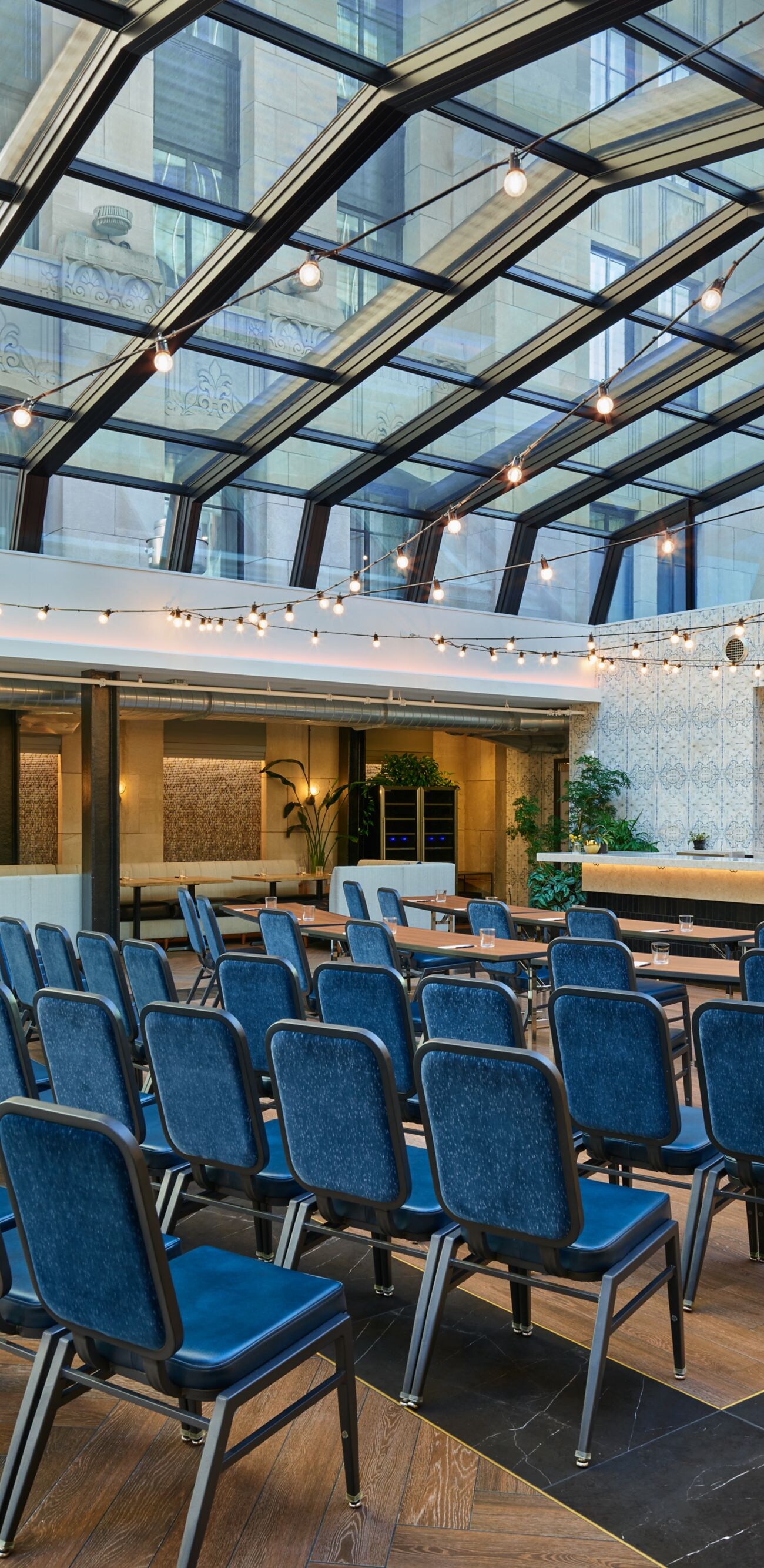Meet at Rand Tower Hotel 