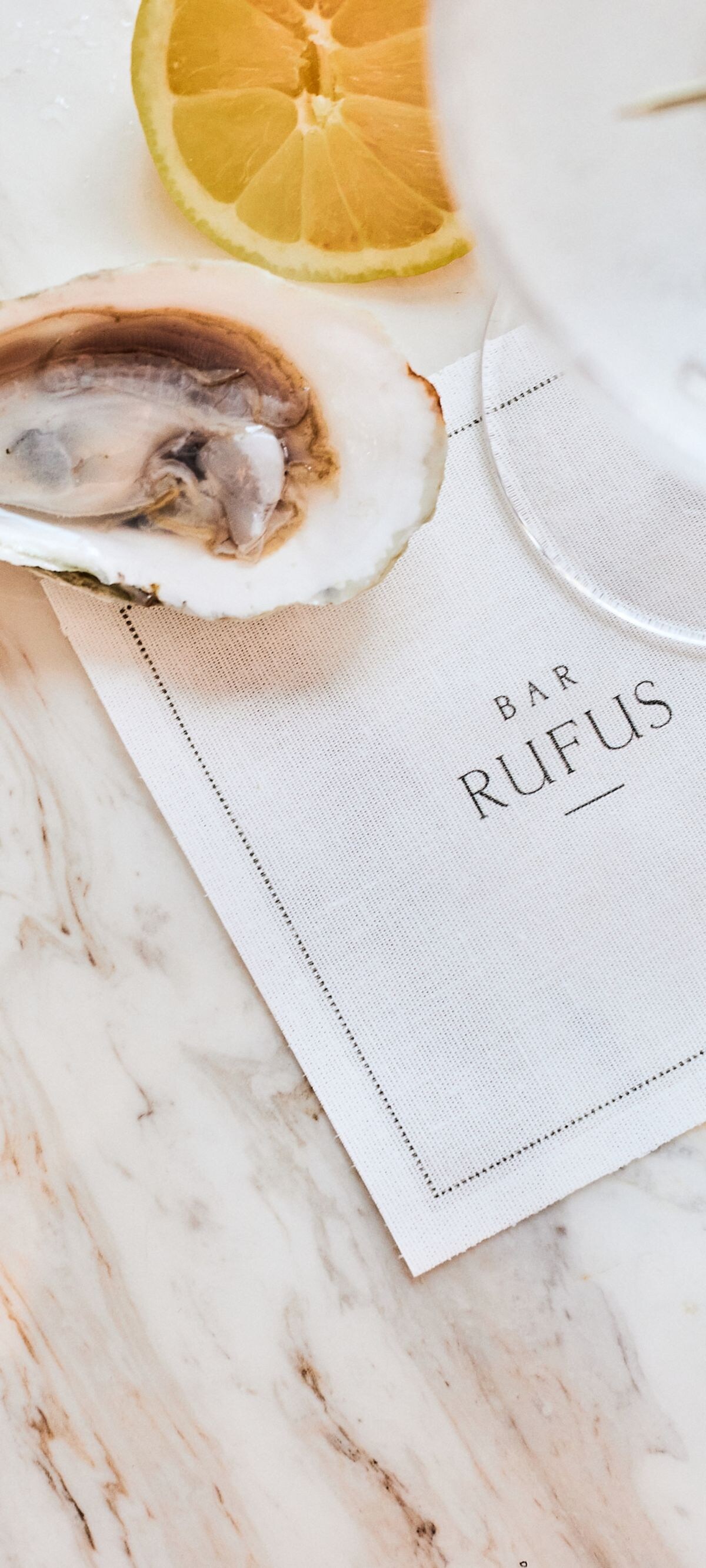 Oysters and Martini BR