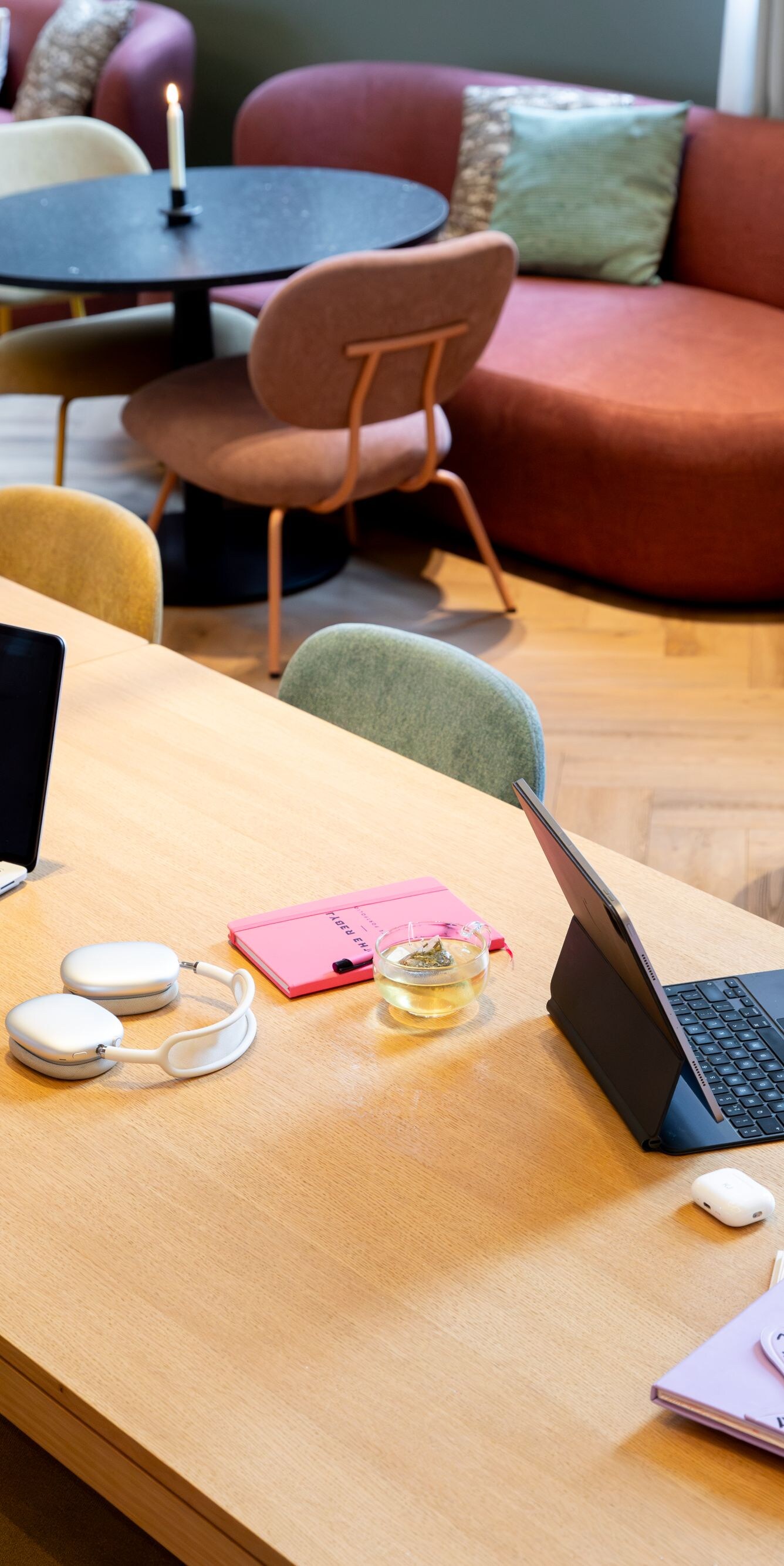 Hybrid working area at Madame Liberty