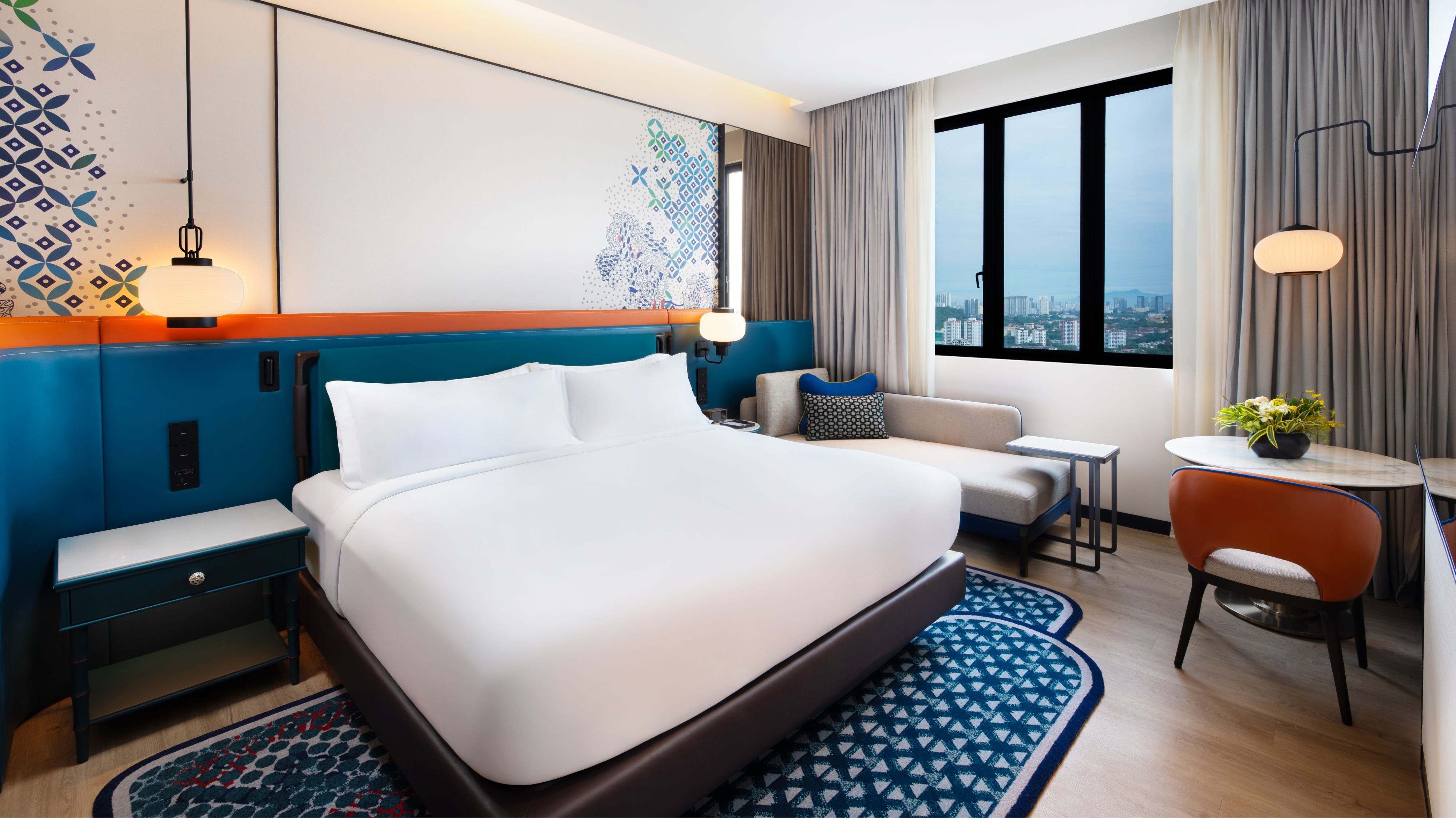 Get 2,000 Bonus Points Per Night
