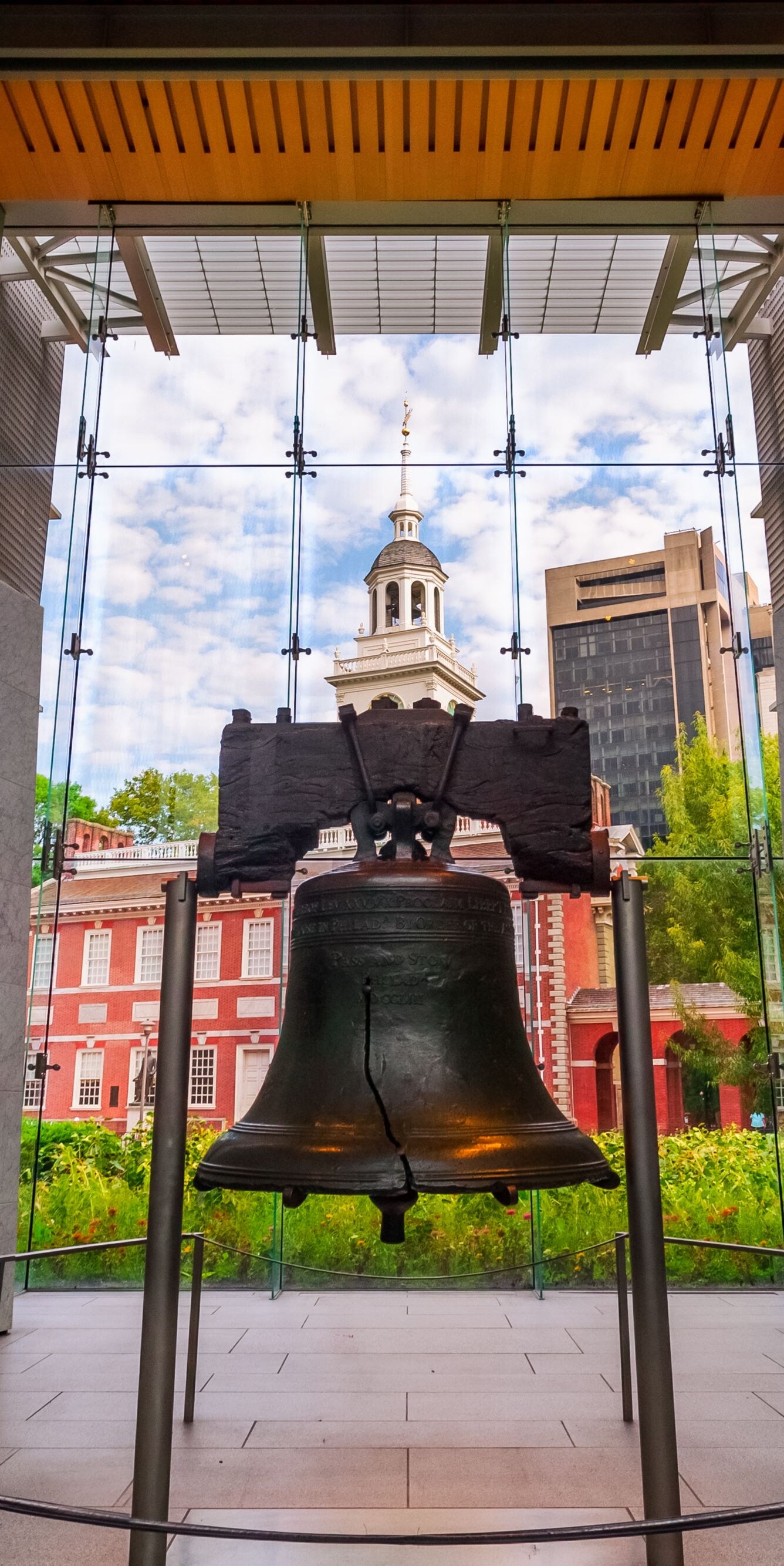 The Liberty Bell, Philadelphia, Pennsylvania, USA