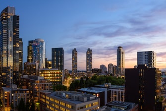 Vista de la silueta urbana de Seattle desde el hotel