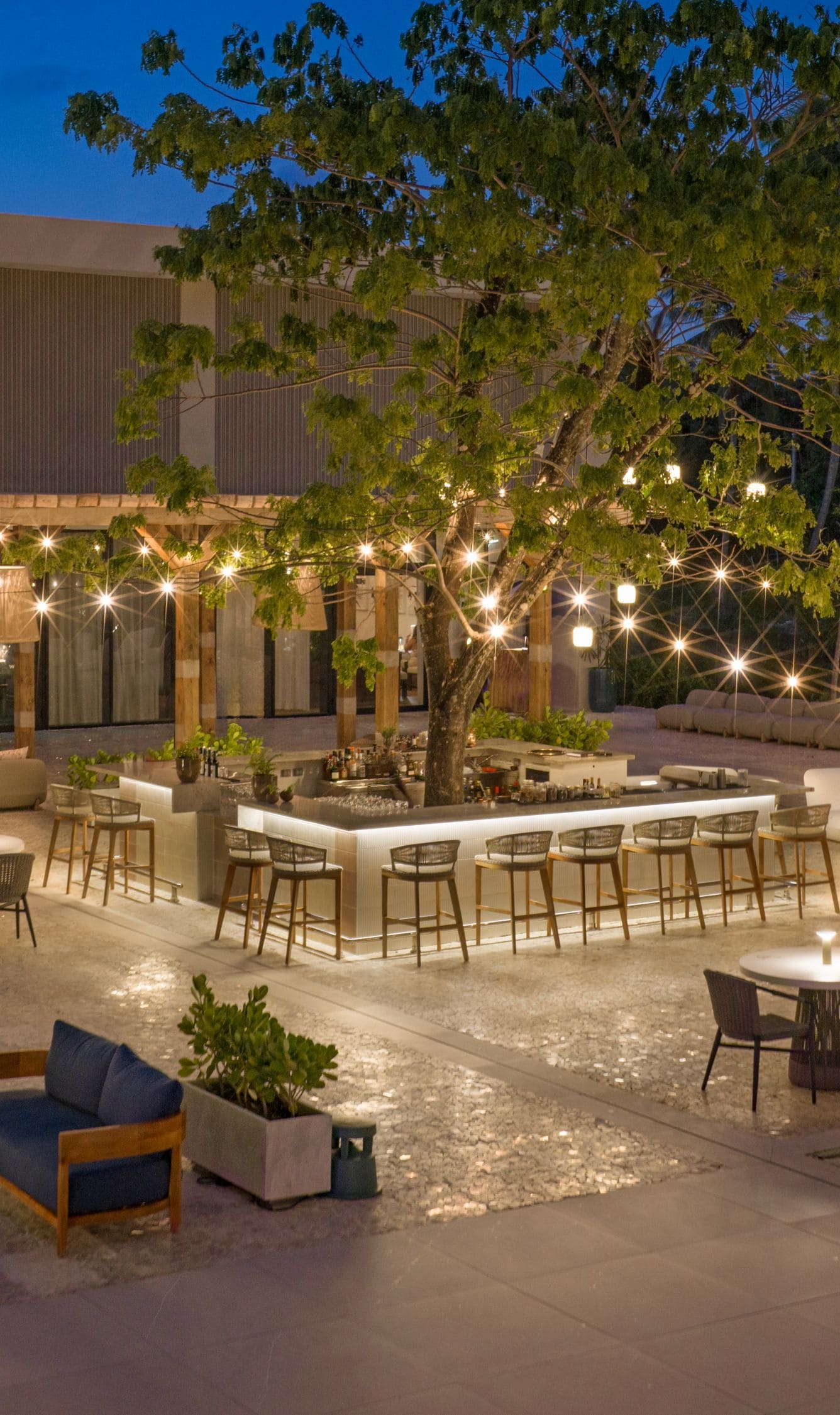 Bar y zona de eventos nocturnos del bar The Plaza