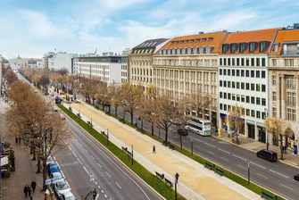 View Boulevard Unter den Linden at Reichstag