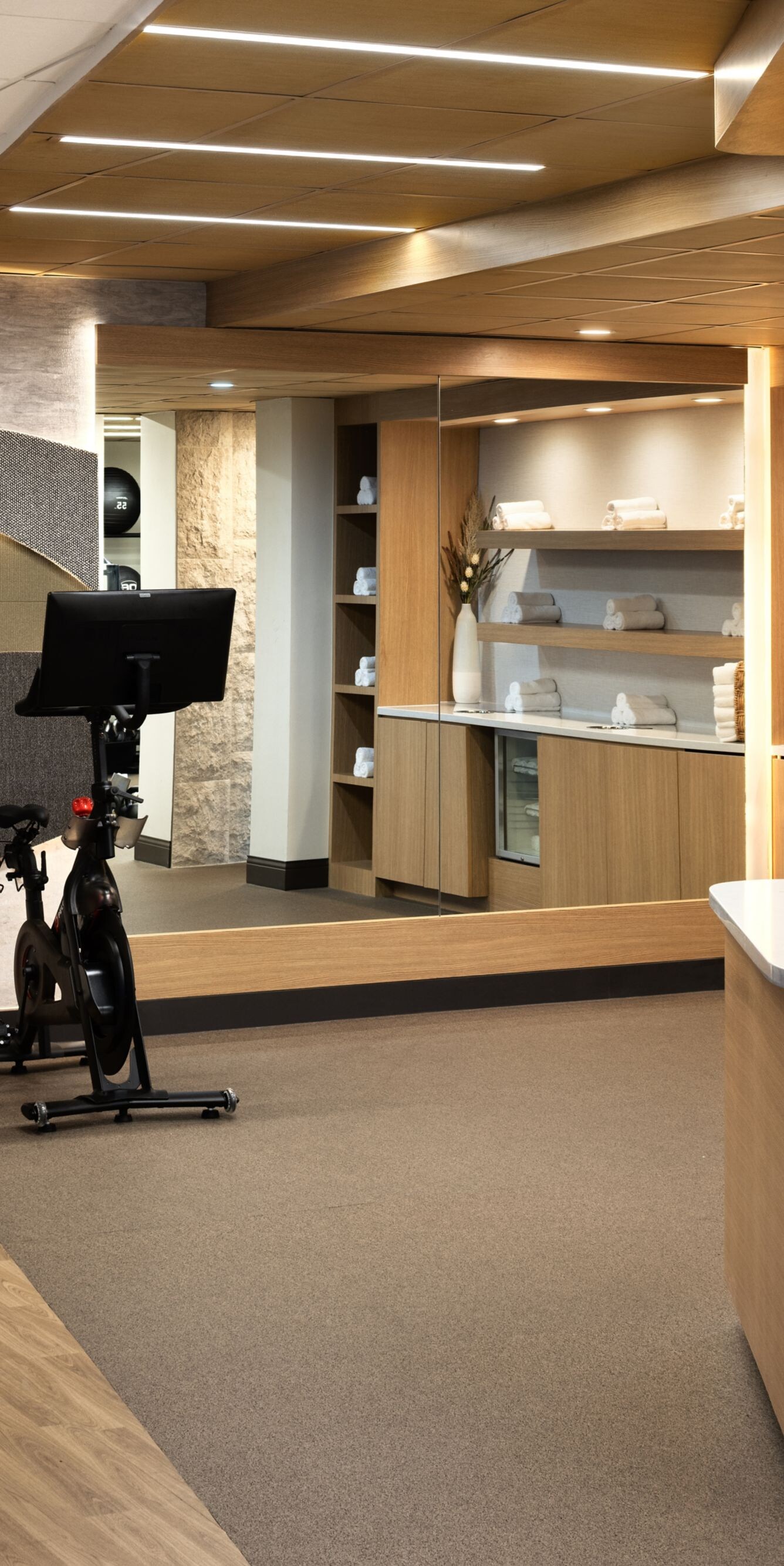Hotel fitness studio with equipment