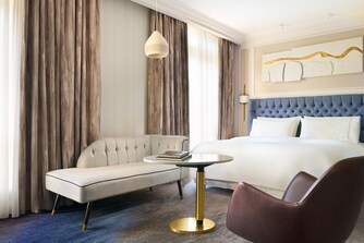 Heritag-deluxe-bedroom-westin-hotel-dublin
