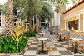 Cafe' Terrace
