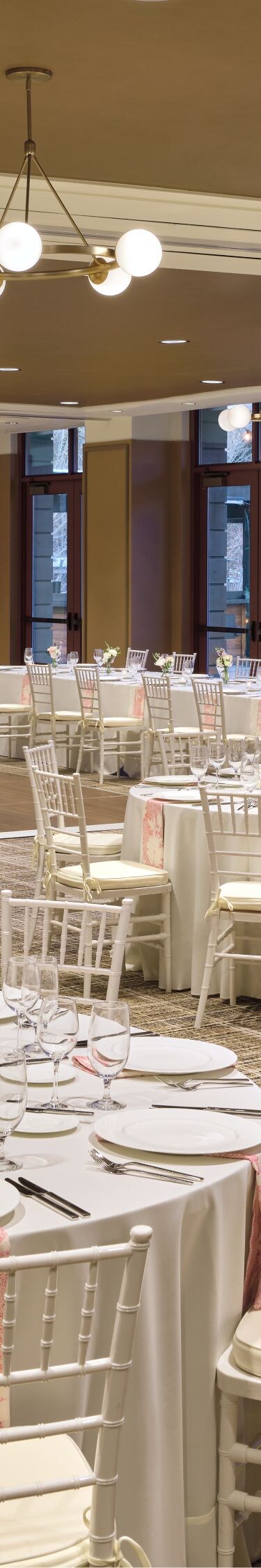 Salón Riverside 