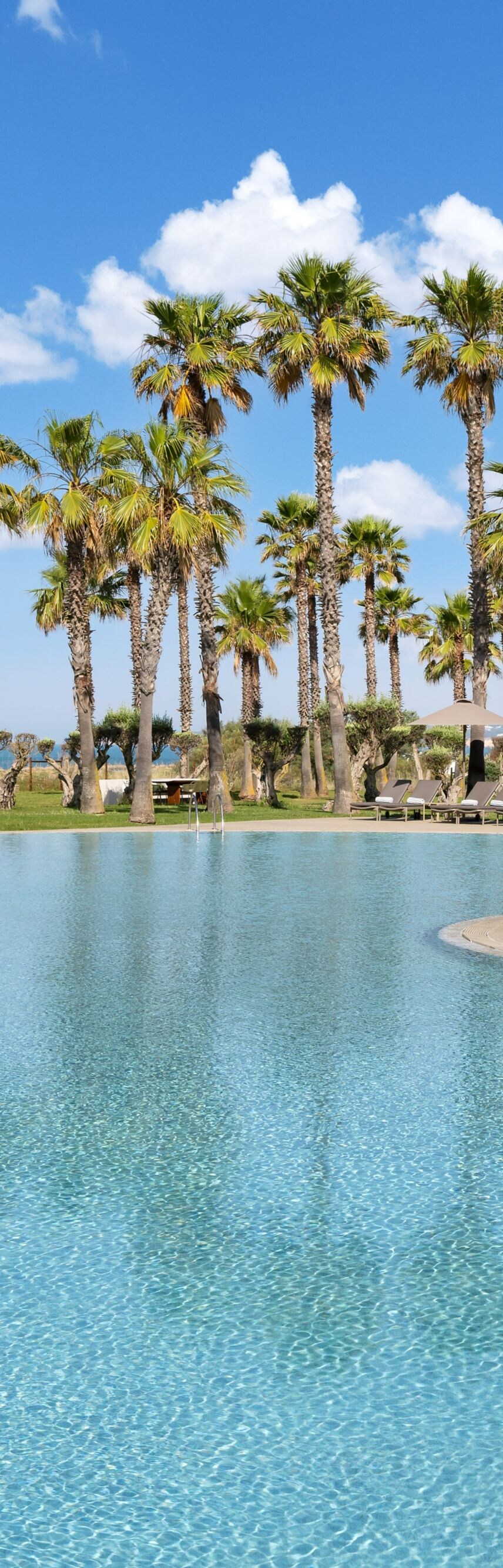 Infinity-edge pool at The Westin Algarve
