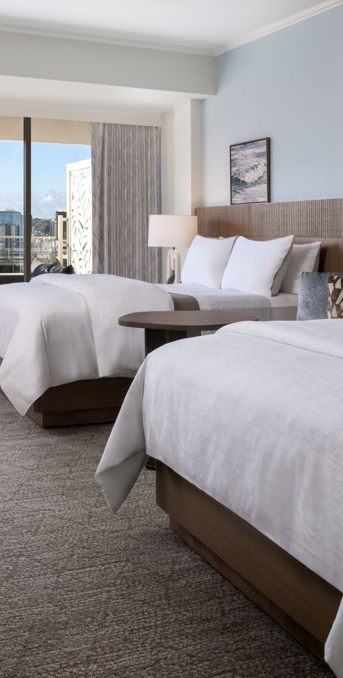Penthouse Skyline Room