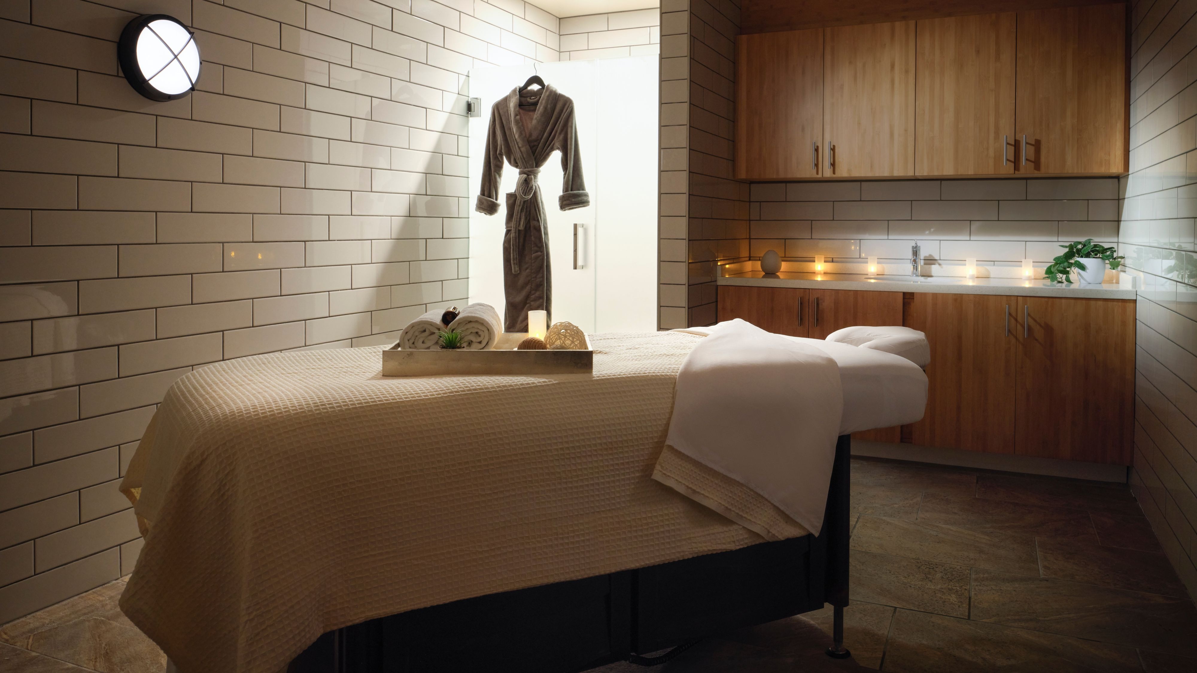 Stay-Spa & Unwind - The Ageless Way