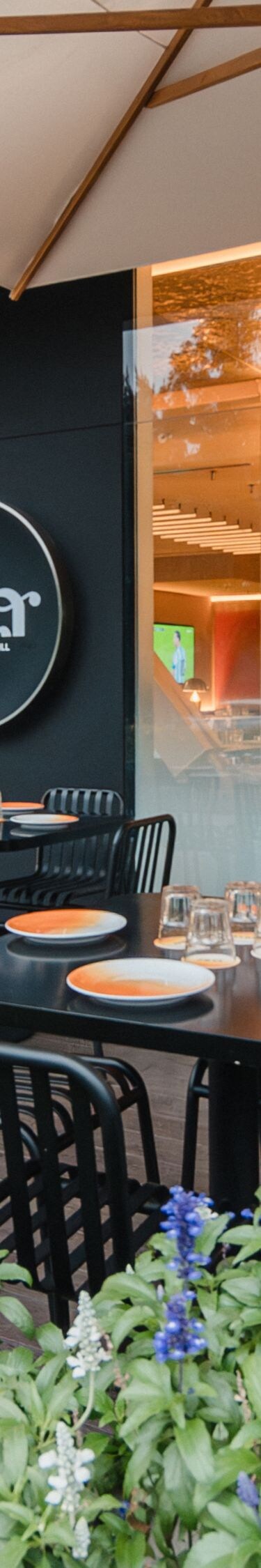 MELT restaurant exterior terrace