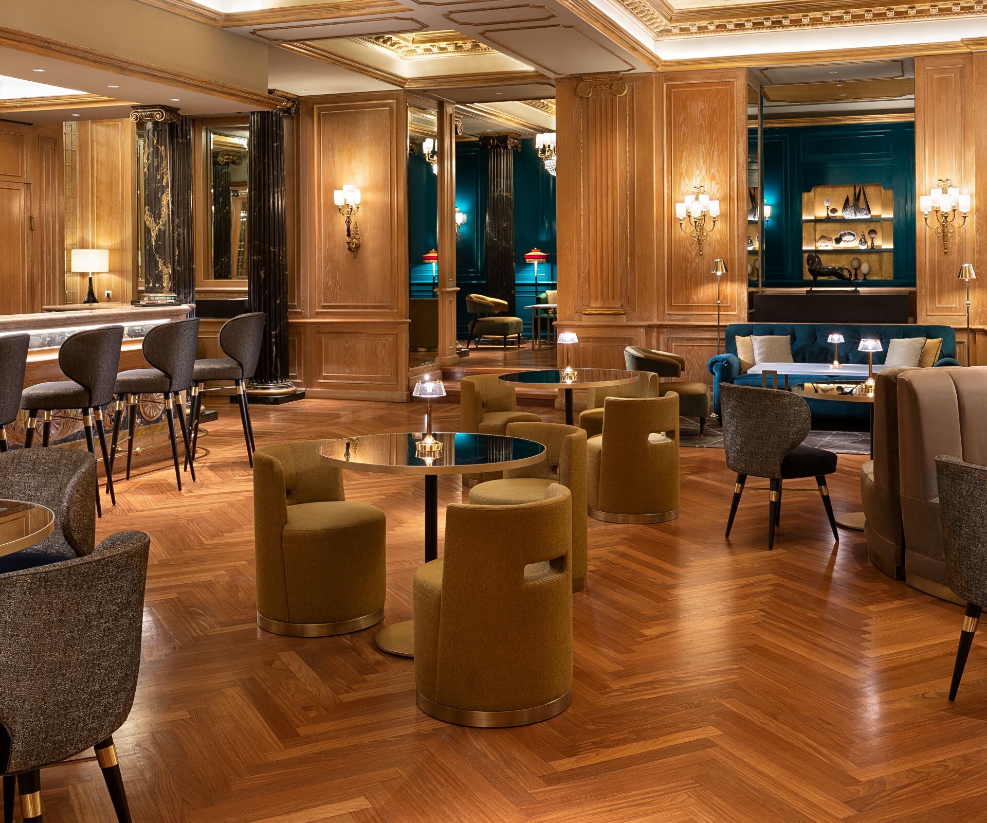 The Lounge Bar