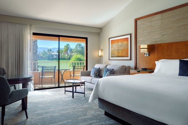 King Deluxe Guest Room Golf View