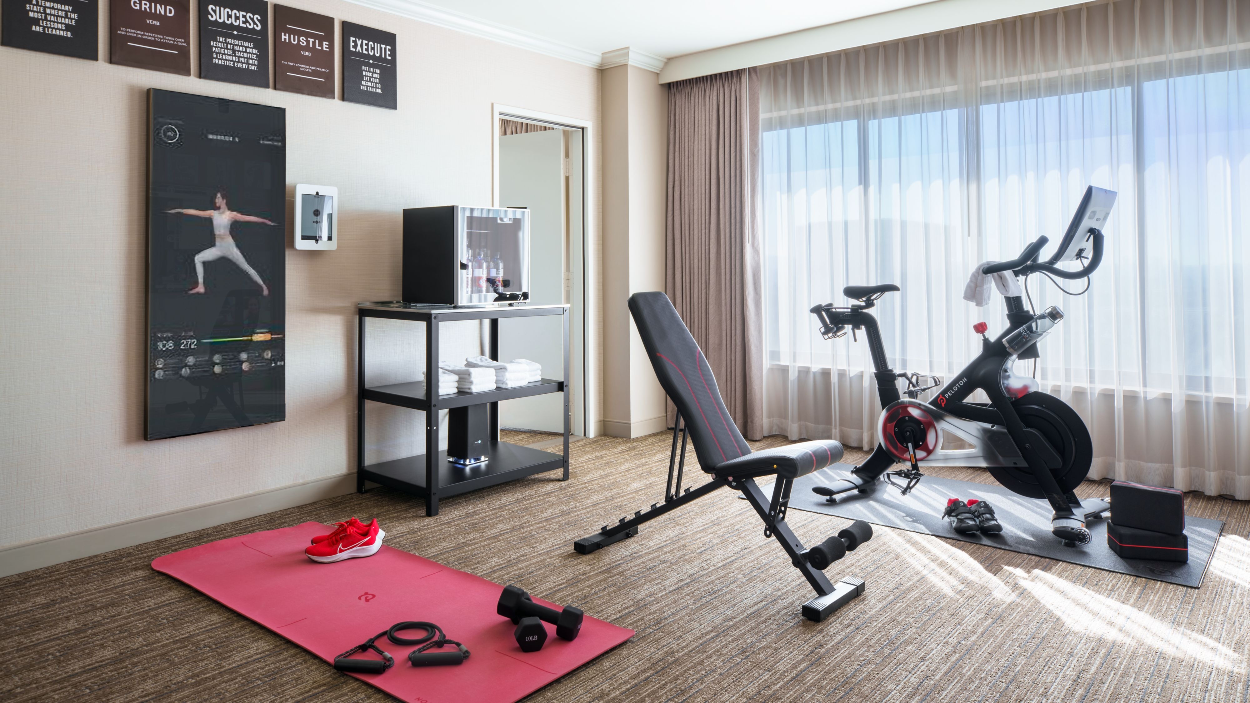 Move Well Suite Experience in Costa Mesa, CA