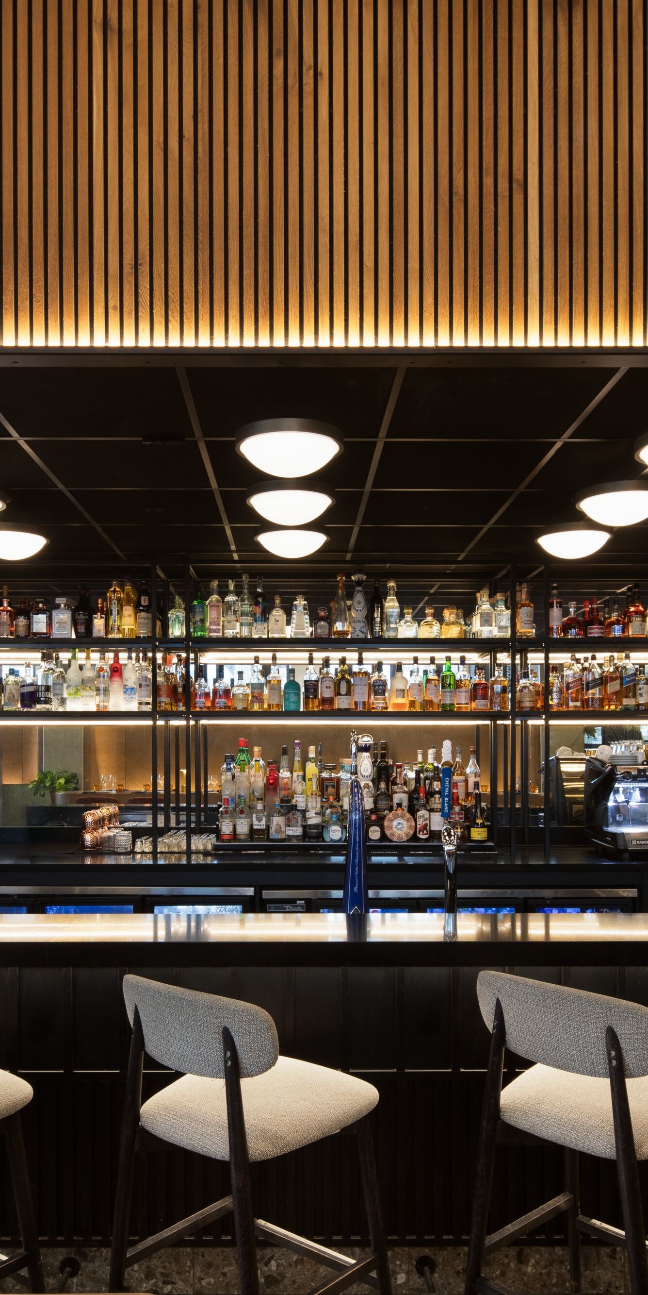 chaises de bar, bar