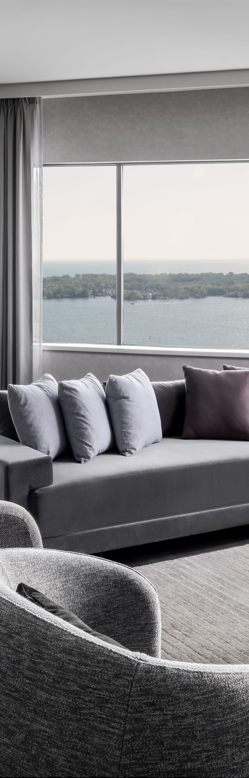 Gooderham 1-bedroom suite living and dining space