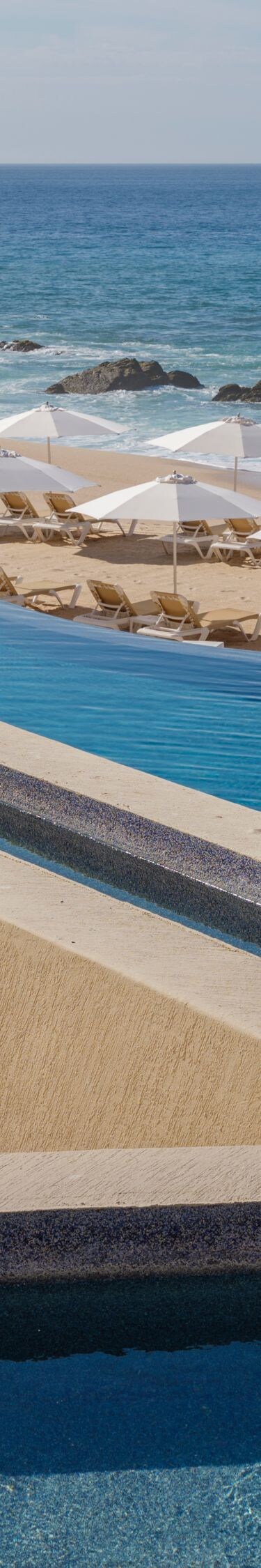 Oceanfront pool in Baja California Sur
