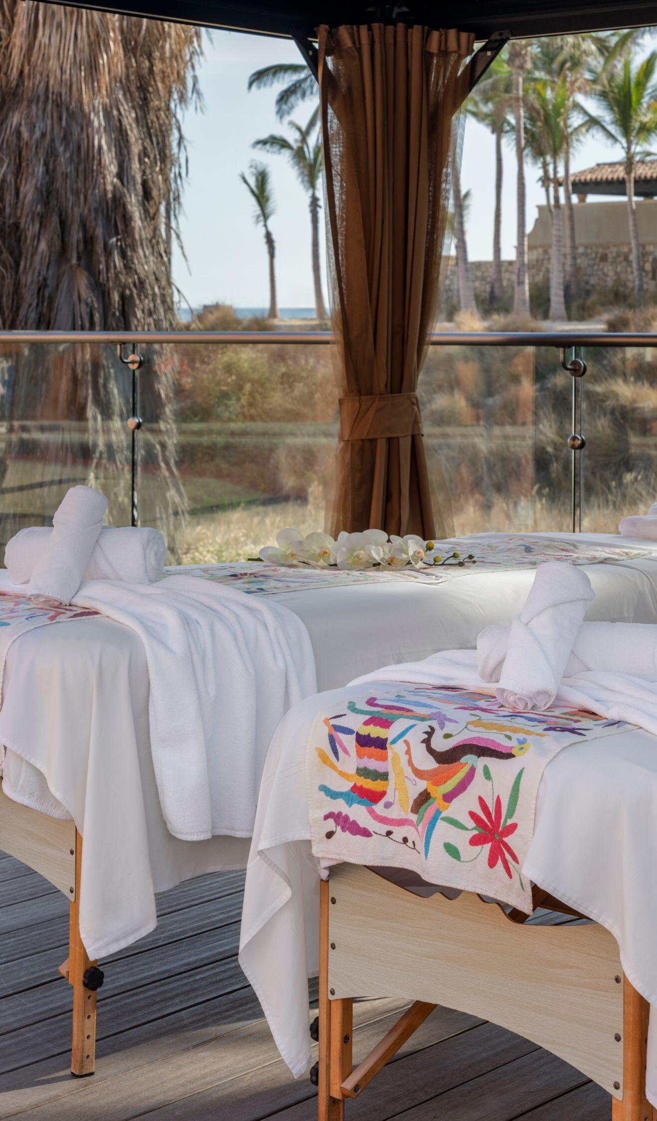 Oceanfront spa cabana at Los Cabos resort