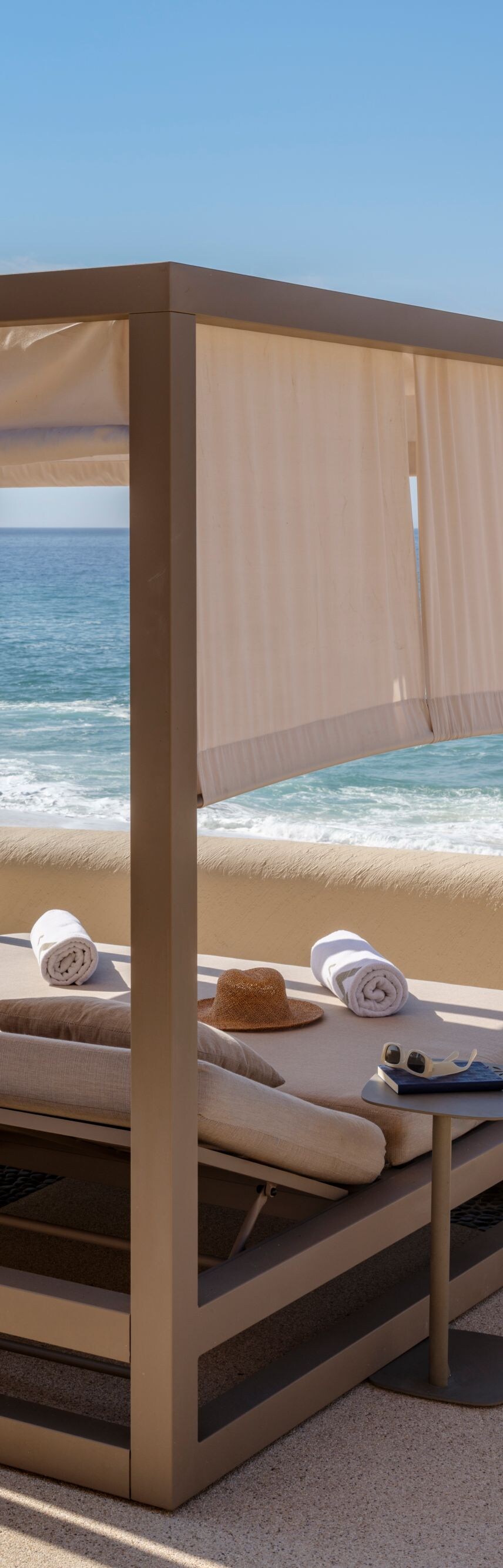 Cabañas al aire libre con vista a la playa de Los Cabos