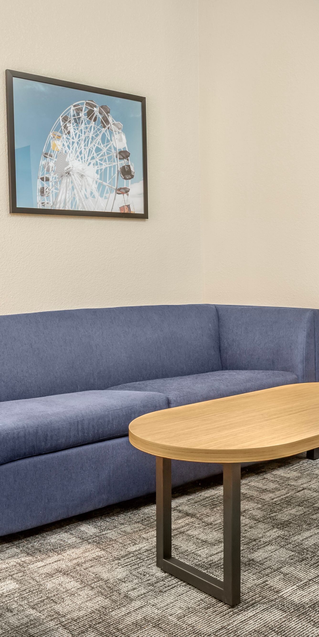 Queen Room Seating Area with Sofa