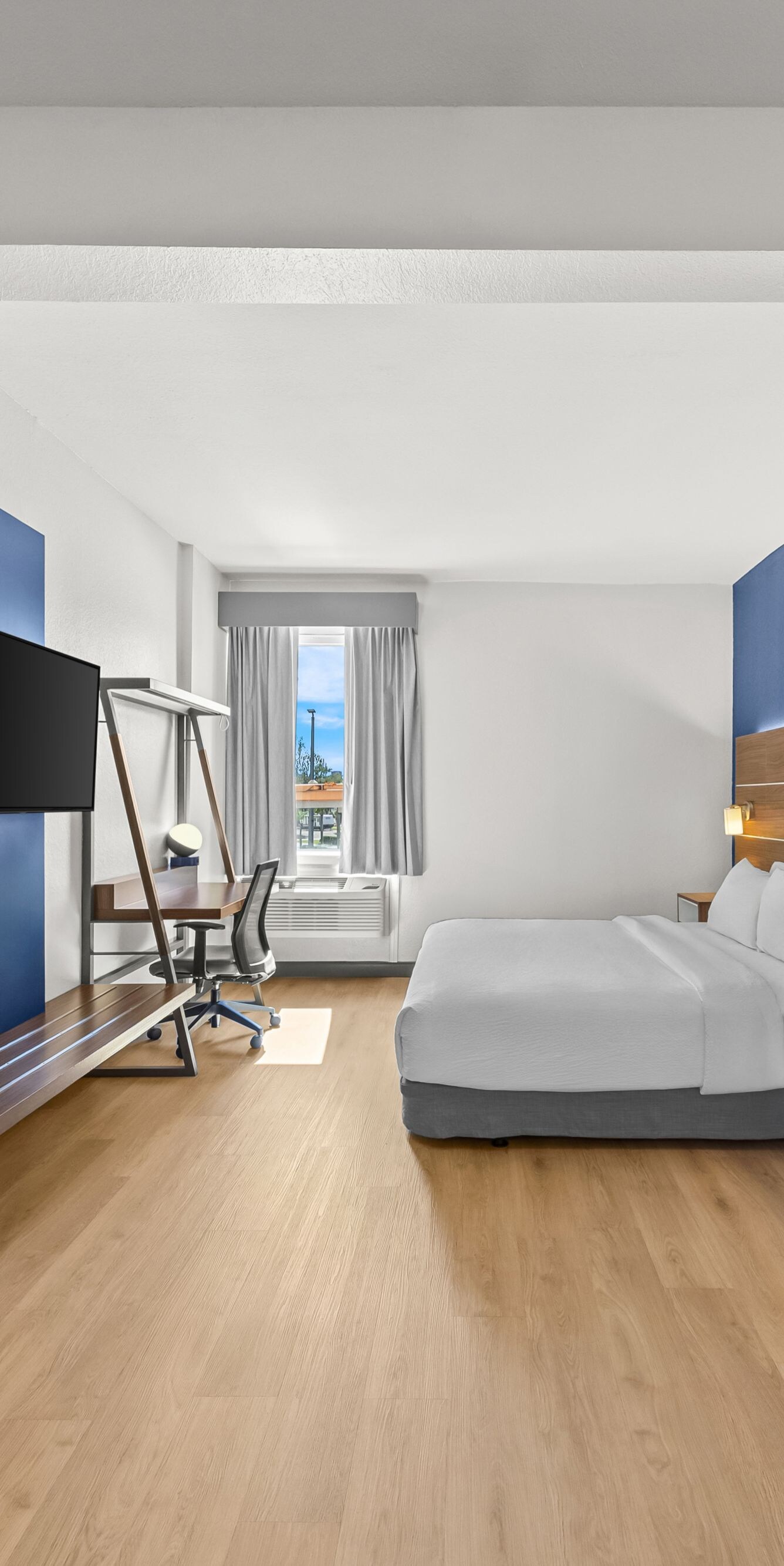 Accessible king bed and sitting area