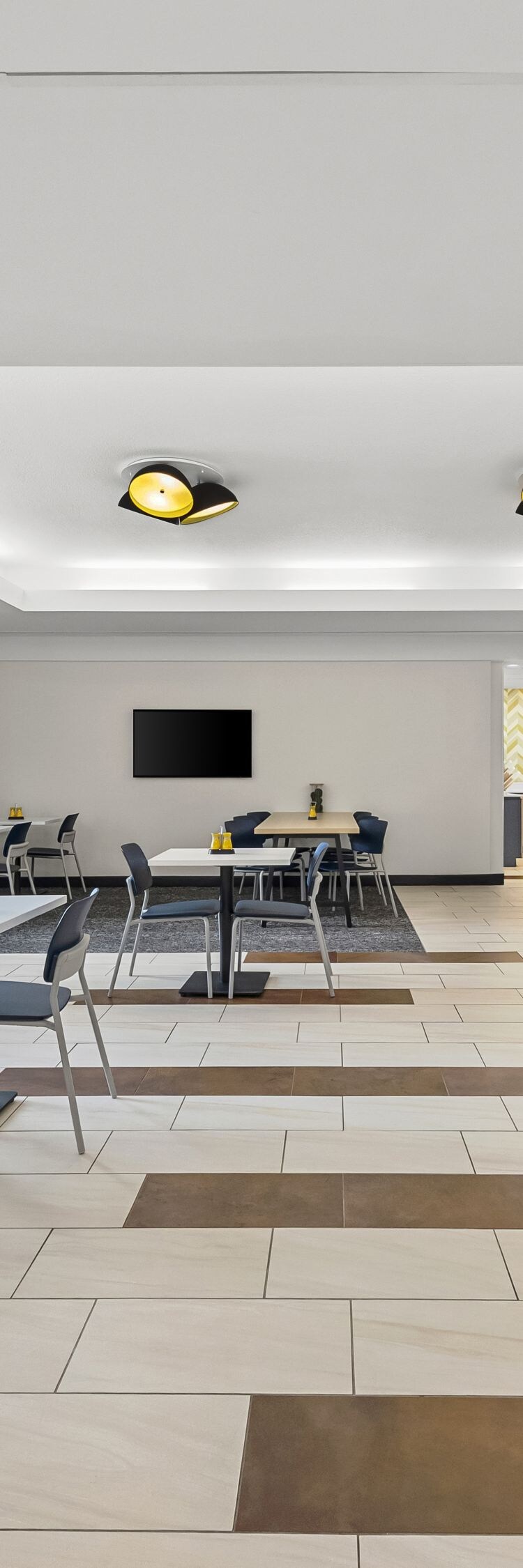 Spacious breakfast room with open seating