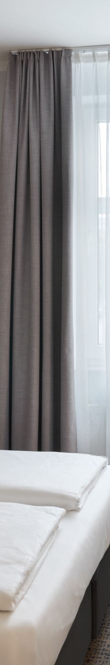 Standard King Guestroom